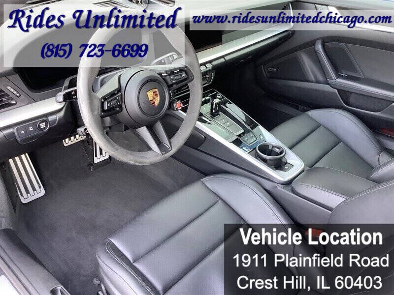 2025 Porsche 911 Carrera