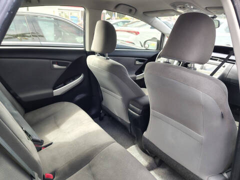 2015 Toyota Prius Three