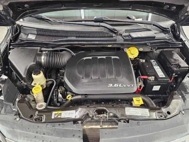 2013 Volkswagen Routan