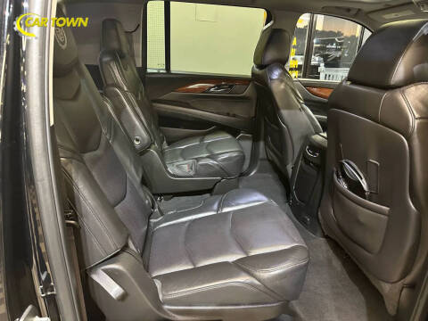 2015 Cadillac Escalade ESV Luxury