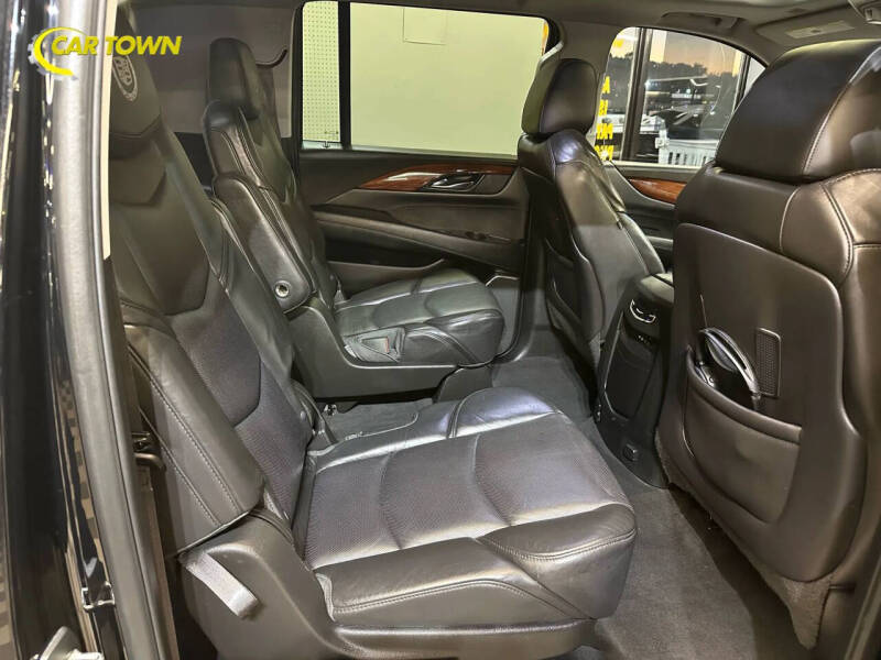 2015 Cadillac Escalade ESV Luxury