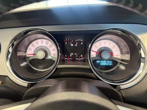 2011 Ford Mustang V6 Premium