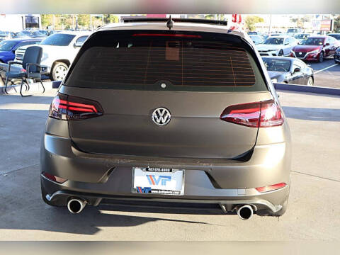 2021 Volkswagen Golf GTI Autobahn