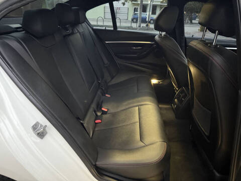 2017 BMW 3 Series 330i