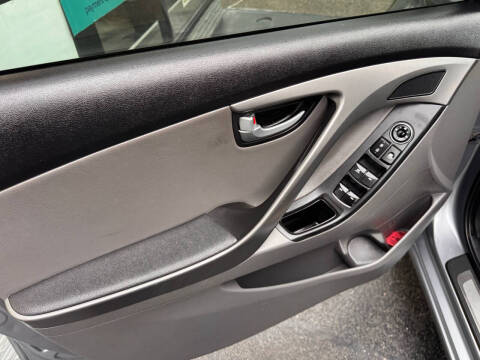 2015 Hyundai Elantra