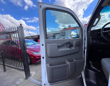 2018 Chevrolet Express 2500