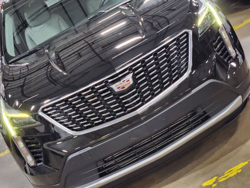 2021 Cadillac XT4 Premium Luxury