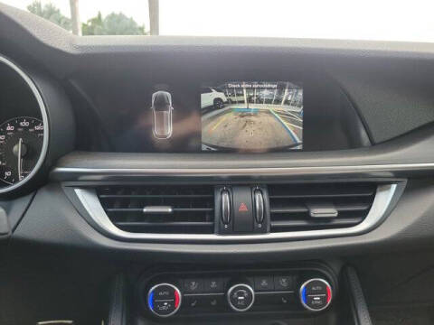 2022 Alfa Romeo Stelvio Ti