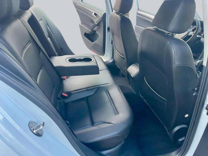 2021 Volkswagen Golf TSI