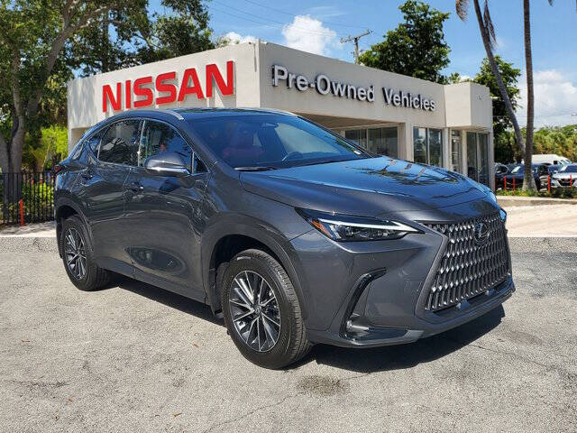 2025 Lexus NX 250 Premium