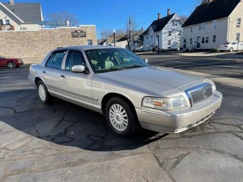 2007 Mercury Grand Marquis for sale at Deluxe Auto Sales Inc in Ludlow MA