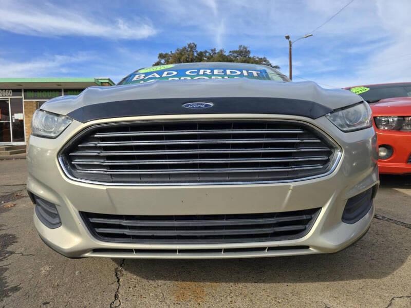 2016 Ford Fusion Hybrid S