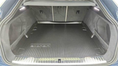 2024 Audi Q8 Sportback e-tron quattro Premium S line