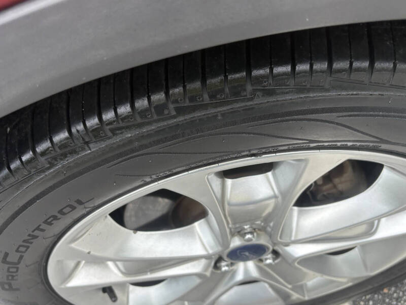 2014 Ford Escape Titanium - Photo 10