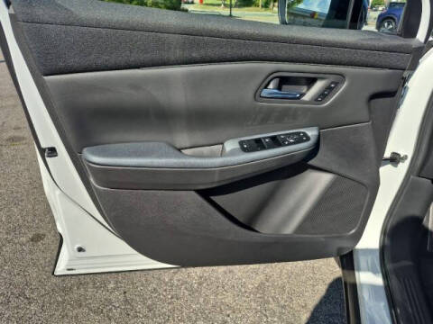2026 Nissan LEAF Platinum+