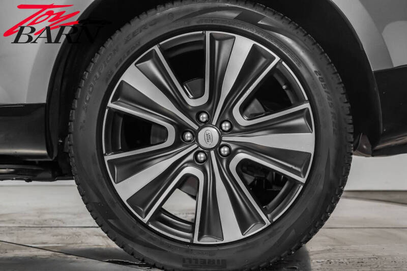 2023 Land Rover Range Rover P400 SE