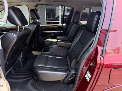 2012 Nissan Armada Platinum