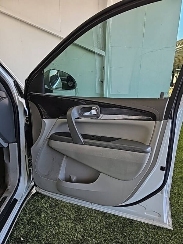 2016 Buick Enclave Leather