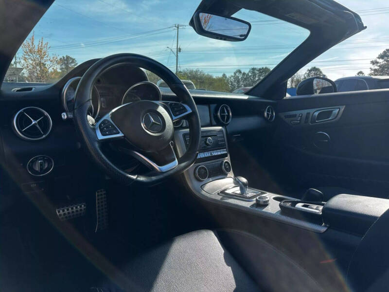 2017 Mercedes-Benz SLC SLC 300