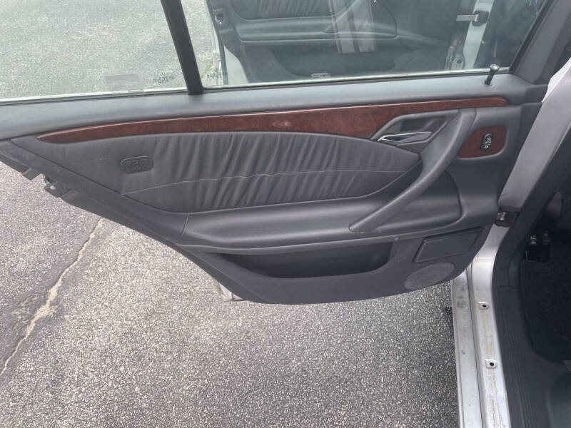 2002 Mercedes-Benz E-Class E 320 4MATIC