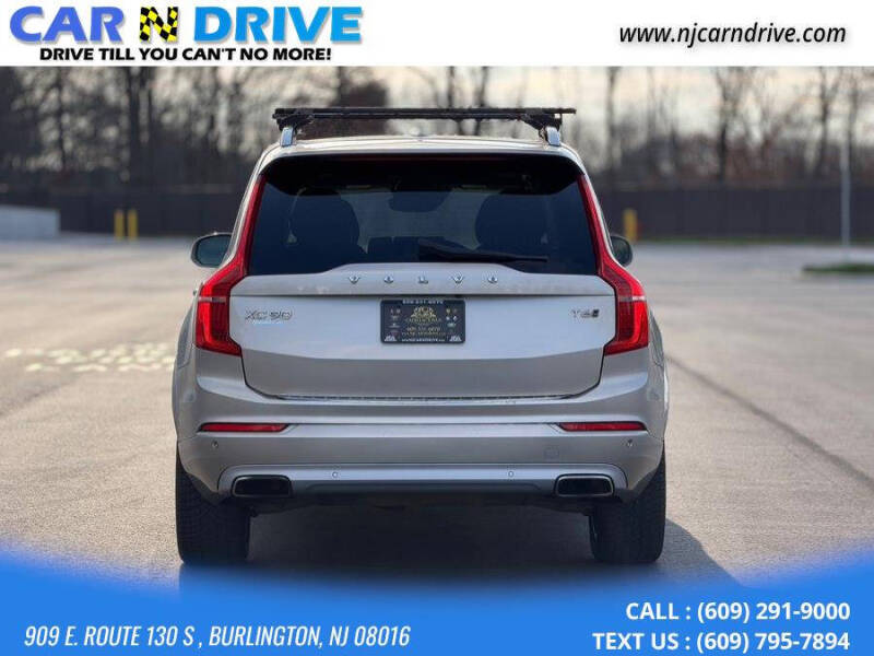 2016 Volvo XC90 T6 Momentum