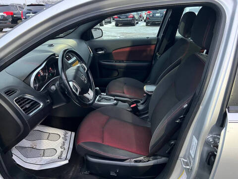 2011 Dodge Avenger Heat