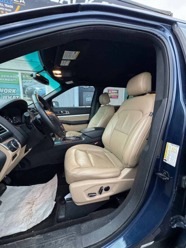 2017 Ford Explorer XLT