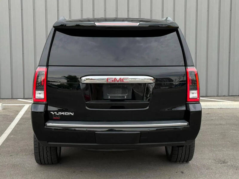 2017 GMC Yukon Denali