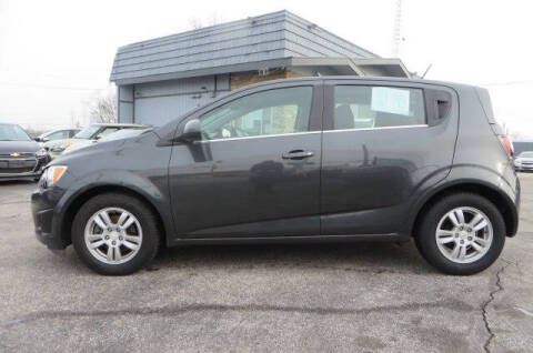 2016 Chevrolet Sonic LT Auto