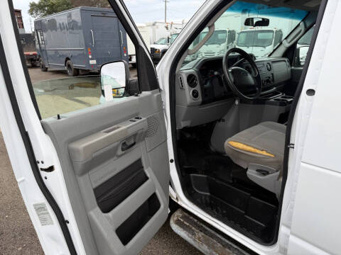 2014 Ford E-Series E-250