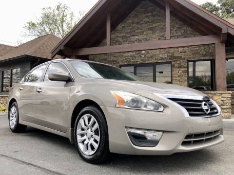 2014 Nissan Altima for sale at Auto Solutions in Maryville TN