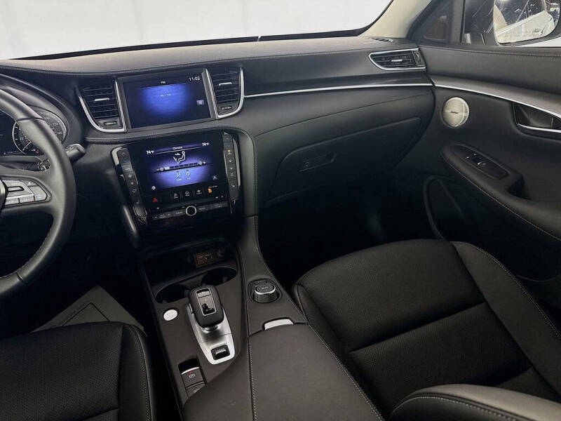 2025 Infiniti QX50 Luxe