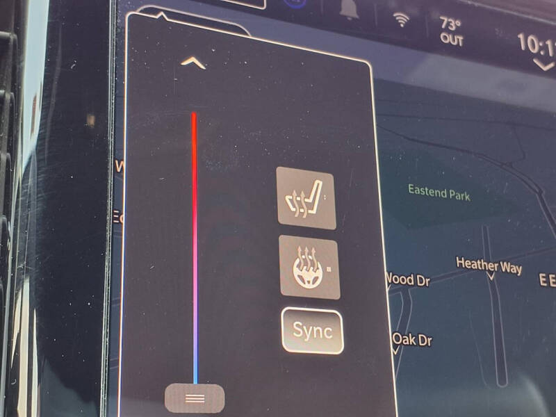 2024 Chrysler Pacifica Plug-In Hybrid Select