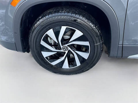 2026 Volkswagen Tiguan S 4Motion