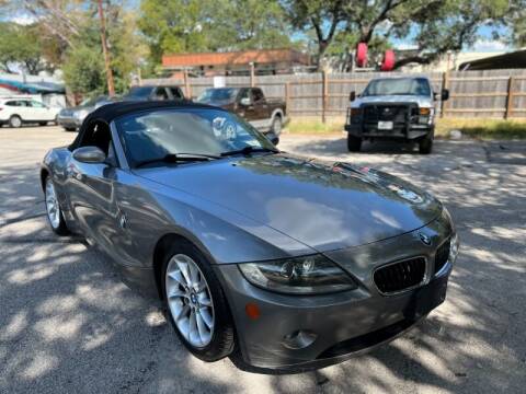 2005 BMW Z4 for sale at AWESOME CARS LLC in Austin TX