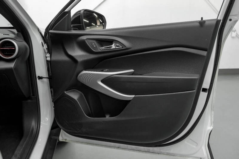 2024 Chevrolet Trax RS