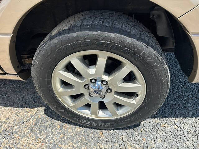 2011 Ford Expedition XLT