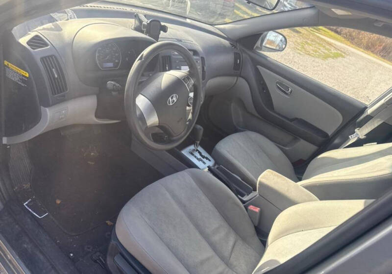 2010 Hyundai Elantra Blue