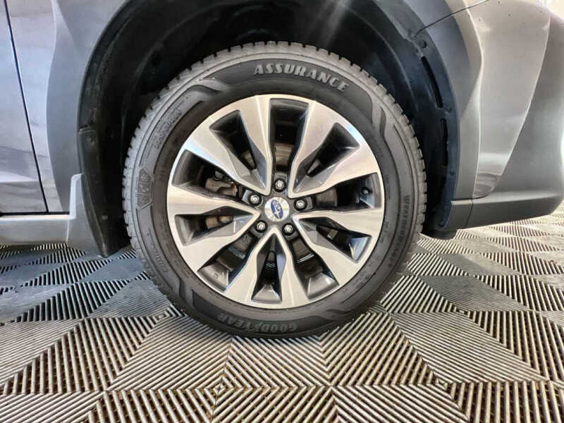 2025 Subaru Outback Limited XT