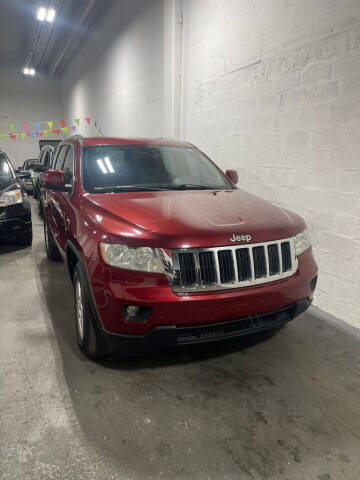 2012 Jeep Grand Cherokee for sale at MIAMI AUTOWISE, LLC. in Miami FL