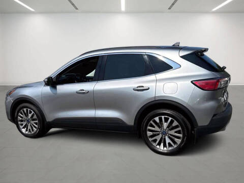 2022 Ford Escape Titanium