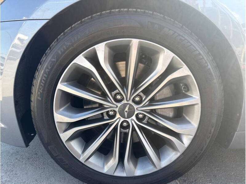 2015 Hyundai Genesis