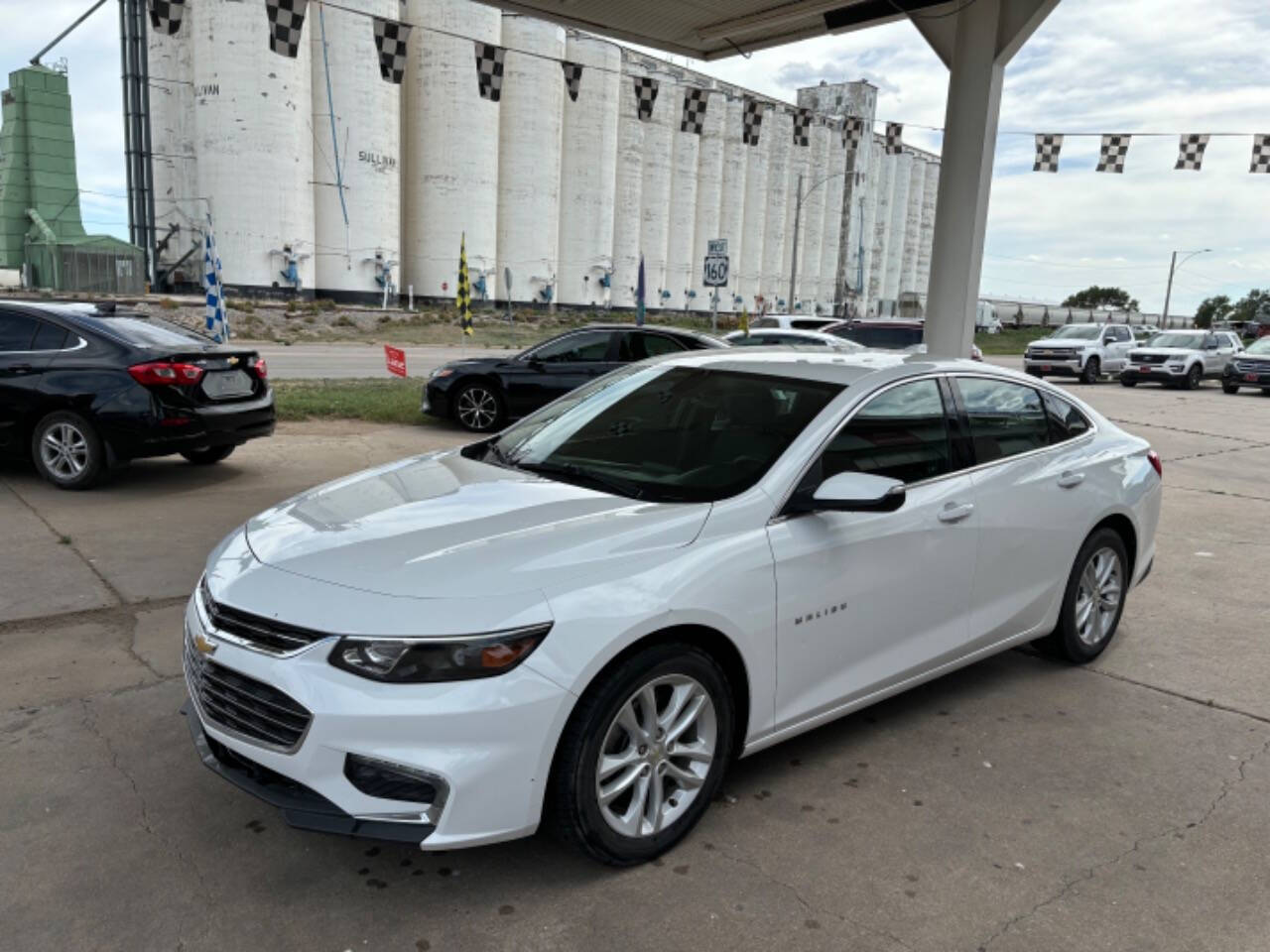 2017 Chevrolet Malibu for sale at Kansas Auto Sales in Ulysses, KS