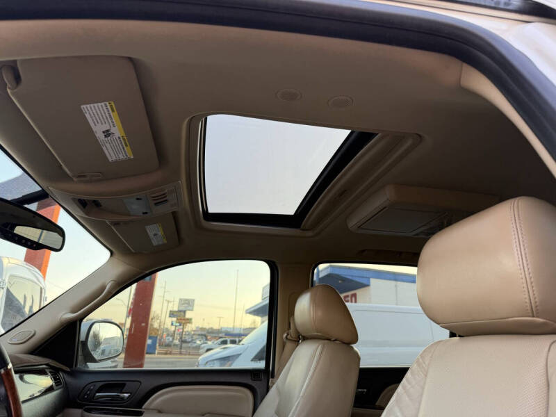 2011 GMC Yukon XL Denali