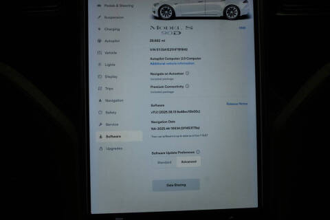 2017 Tesla Model S 90D
