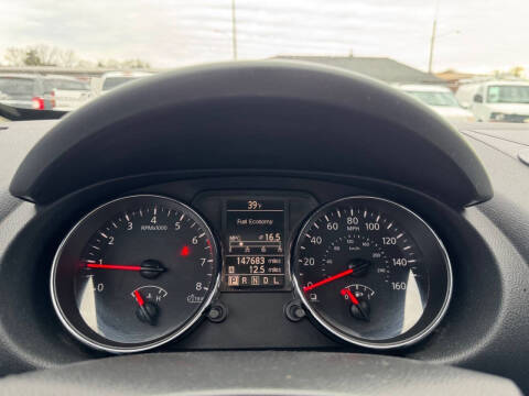 2011 Nissan Rogue S