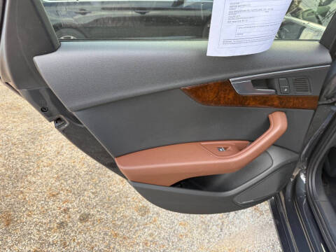 2017 Audi A4 2.0T quattro Premium Plus