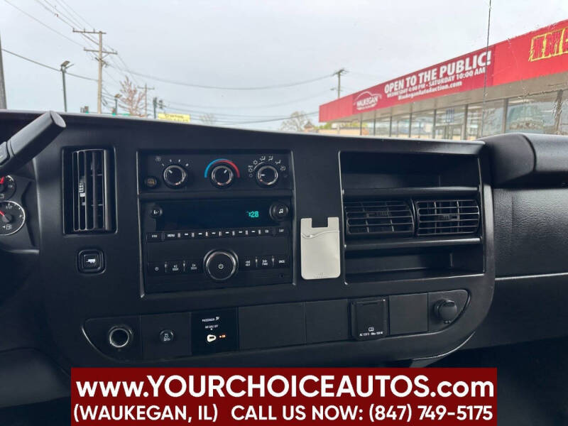 2017 Chevrolet Express 2500