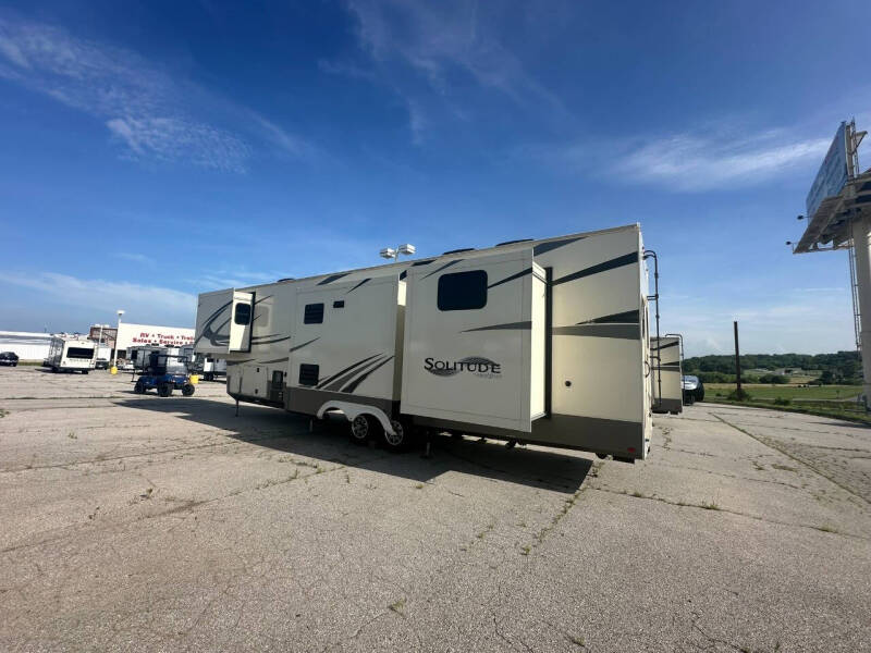 2021 Grand Design RV Solitude 3950BH