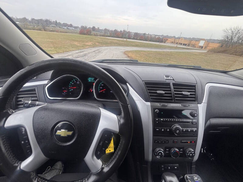 2011 Chevrolet Traverse LT